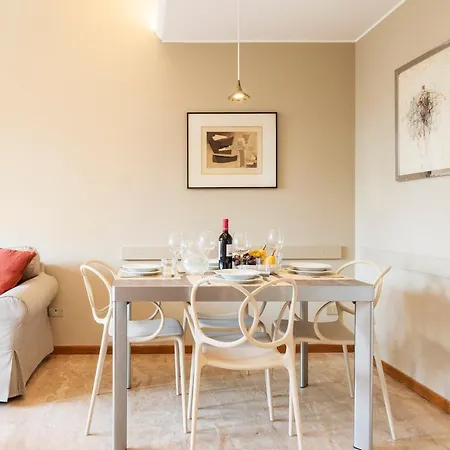Contempora - Elvezia Park - 2bed, 1baths Overlooking The Park - E32 * 米兰