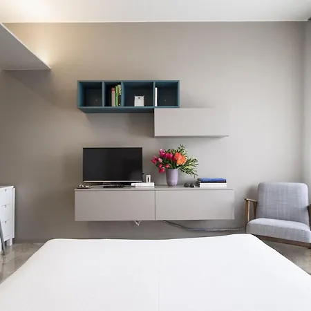 Contempora - Elvezia 8 - E12 Daire Milano