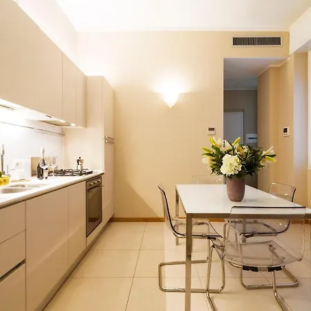 Contempora - Cavallotti 13 - B24 * Milano