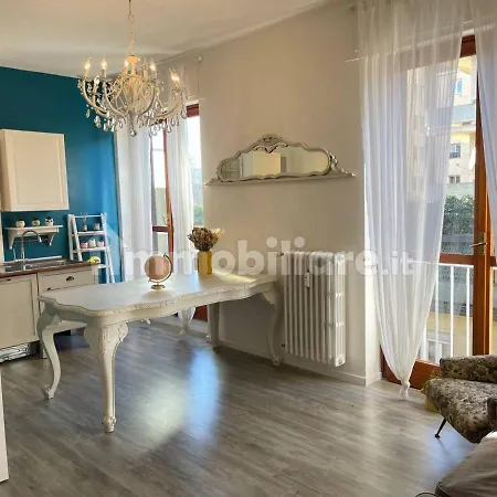 Da Roby, Nick E Ginger * 米兰