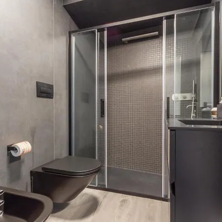 Lejlighed The Rent - Spacious In Paolo Sarpi *