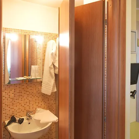 Arco Romana Hotel Milan