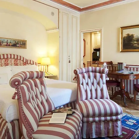 Hotell Petit Palais De Charme