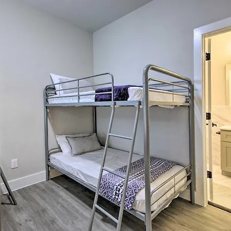 Genius Downtown Hotel