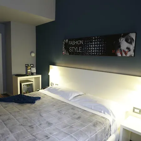 Smart Szálloda Milánó