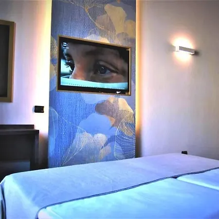 Hotel Mokinba King Milán