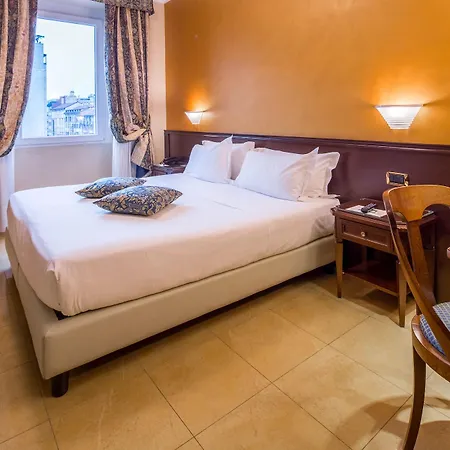 Hotell Galles 4*