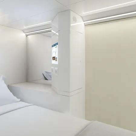 Hostal Ostelzzz Milano *