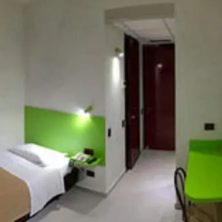 Hotel 38 3*