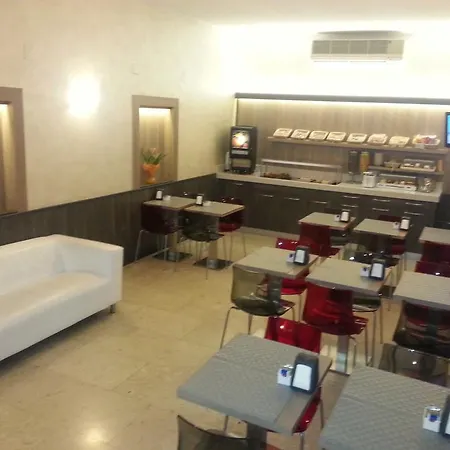 Garden Otel 2*