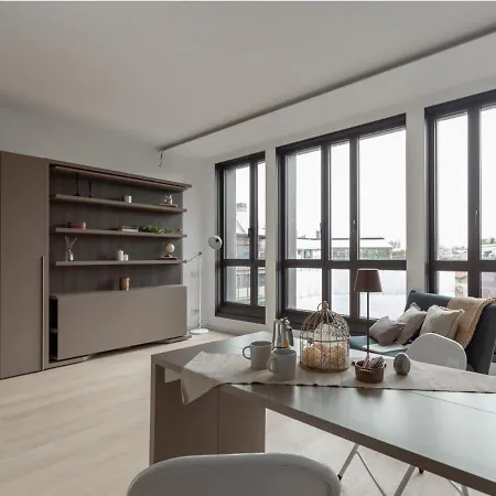 The Best Rent - Studio Close To Duomo Апартаменты