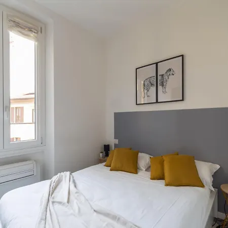 Апартаменты The Rent - Grazioso Bilocale Vicino Piazza Cinque Giornate *