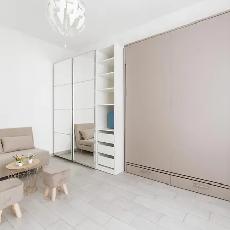 Apartmán Guesthost - Piazza Tripoli Bright Milán