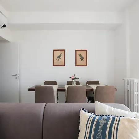 New Fashion District, 3 Bdrs - 30 Minutes From Linate With New Subway דירה
