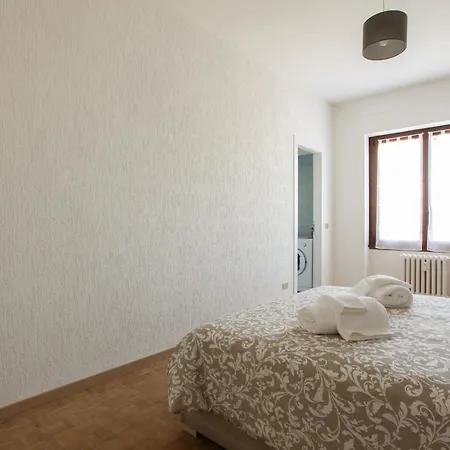 New Fashion District, 3 Bdrs - 30 Minutes From Linate With New Subway Lägenhet *