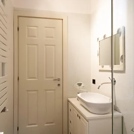 Bnbutler - Riccardo Galli - Incantevole Appartamento, A Casa Vostra! Appartement Milaan