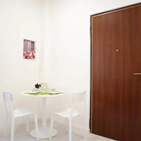 Navigli Tiny Bright House Apartment Mailand