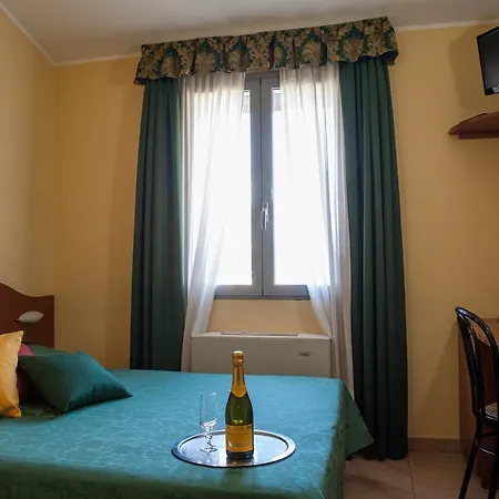Hotel The