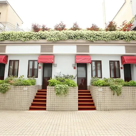 Hotel Huaxia