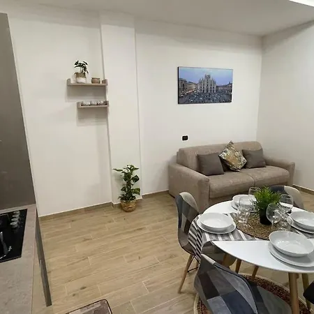 Nel Quartiere Bayres Completamente Rinnovata *