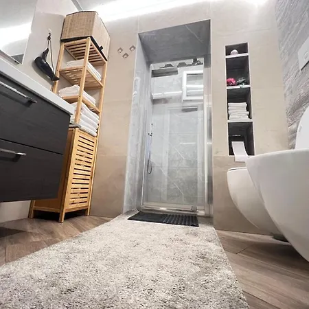 Monem's House Portello * Milano