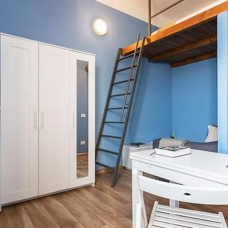 Apartment Watt Flexyrent Apt. Aircon And Wifi