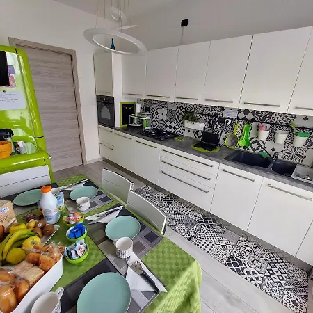 Apartmán Luminoso A Pochi Minuti Da Duomo E Fiera