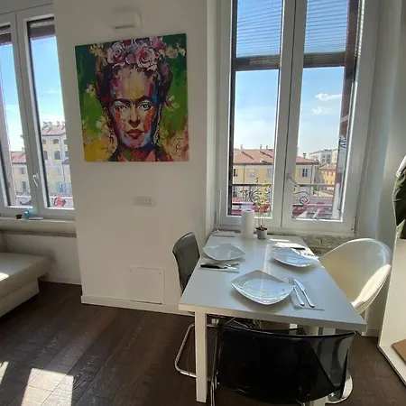 Apartamento Nuovo Intero Mini Loft Su Bi-livello *