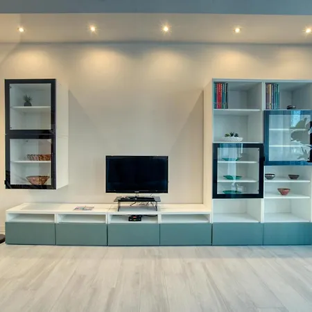 Caseospitali - Casa Janas, Elegante Trilocale Per 5 In Zona Apartment Milan