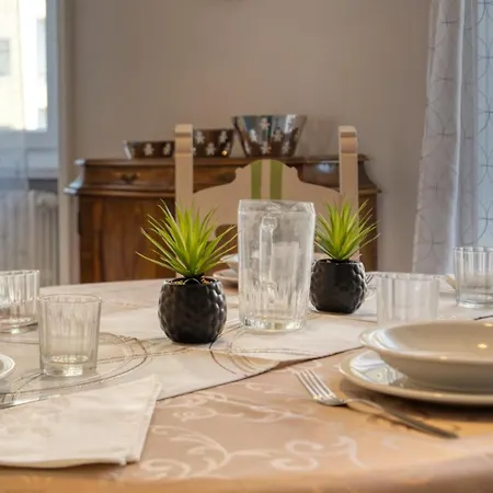 Caseospitali - Casa Janas, Elegante Trilocale Per 5 In Zona * Milan