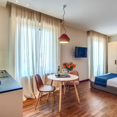 Milhouse Duomo Hotel 2*