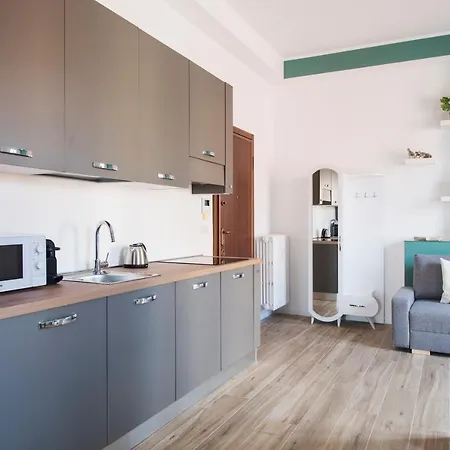 Apartmán Youhosty - 25 Aprile 5 *