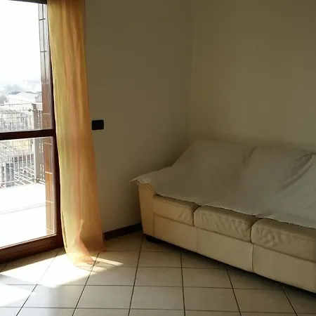 Apartment Moderno Ed Incantevole Vicino A Mm1 *