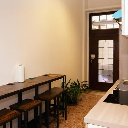 Central Apartment Apartamento Milão