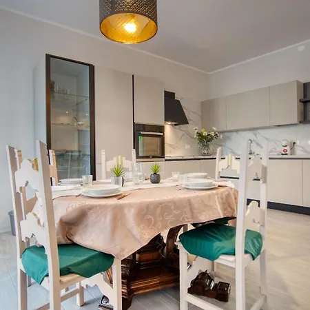 Caseospitali - Casa Janas, Elegante Trilocale Per 5 In Zona * Милан