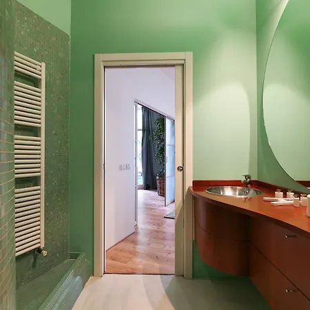 Prestige Boutique Homes - Garden & Pool Apartment