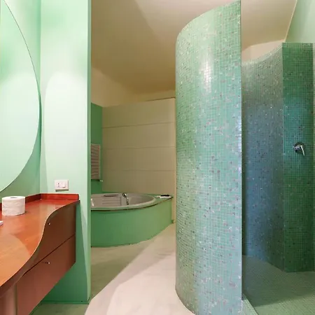 Prestige Boutique Homes - Garden & Pool * Milan
