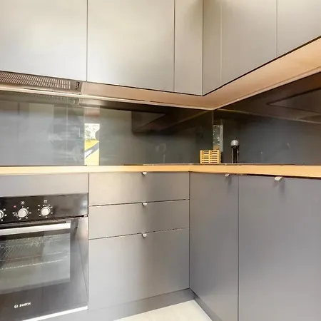 Design Spacious Loft In Navigli - Hosted By Sweetstay شقة *