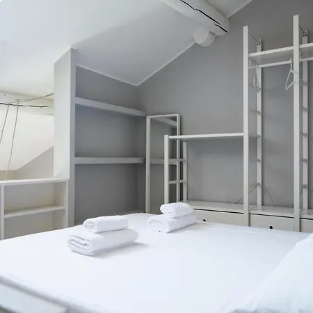 Apartmán Youhosty - Custodi 12 *