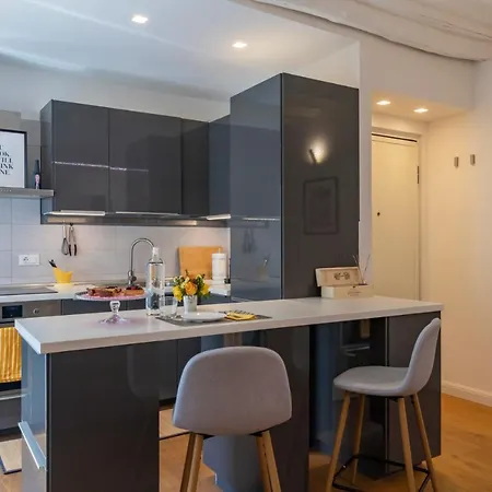 Castaldi 18 - In Tasca Lejlighed