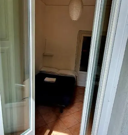 Aldebaran Alojamento de Acomodação e Pequeno-almoço Milão