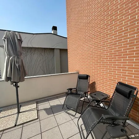 アパート Elegant In With Panoramic Terrace *