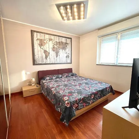 Apartment Elegant In With Panoramic Terrace *