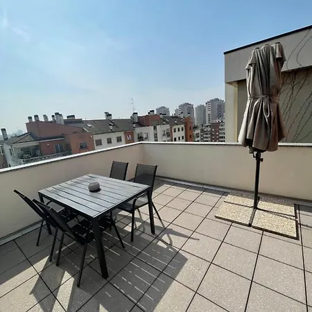 Elegant In With Panoramic Terrace