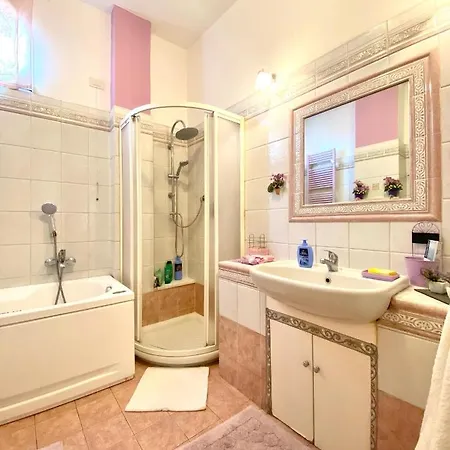 Marina Apartment