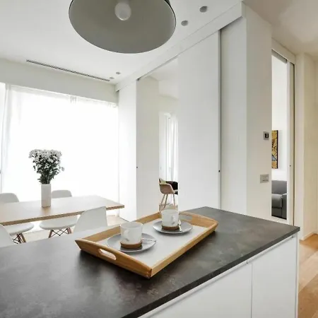 Palazzo Beltrade By Halldis Apartment Mailand