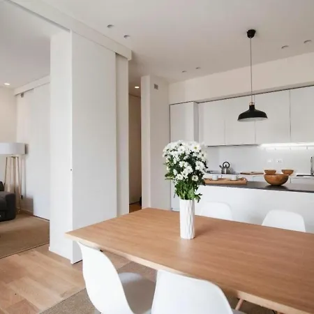 Palazzo Beltrade By Halldis Apartment Mailand