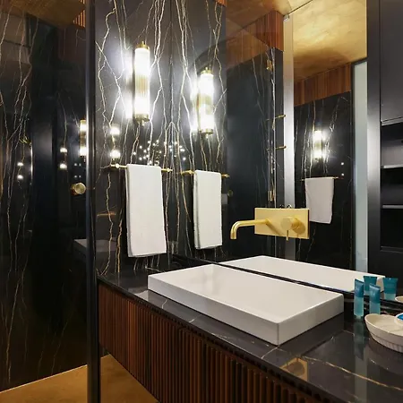 Contempora - Elegance And Design In The Heart Of Brera *