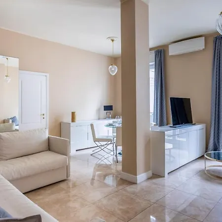 Italianway - Glamour Apartamento *