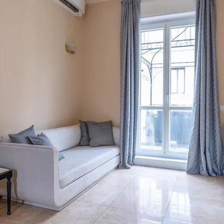 Italianway - Glamour Apartamento *